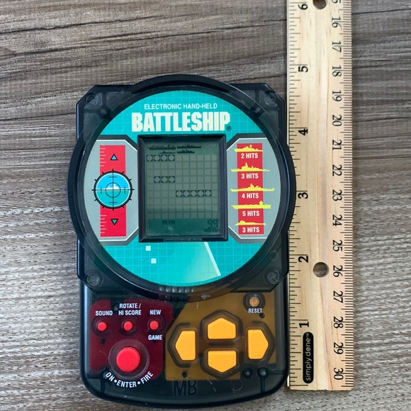 Electronic Battleship Handheld Milton Bradley Battle Ship vintage video Game 90s - Picture 5 of 5